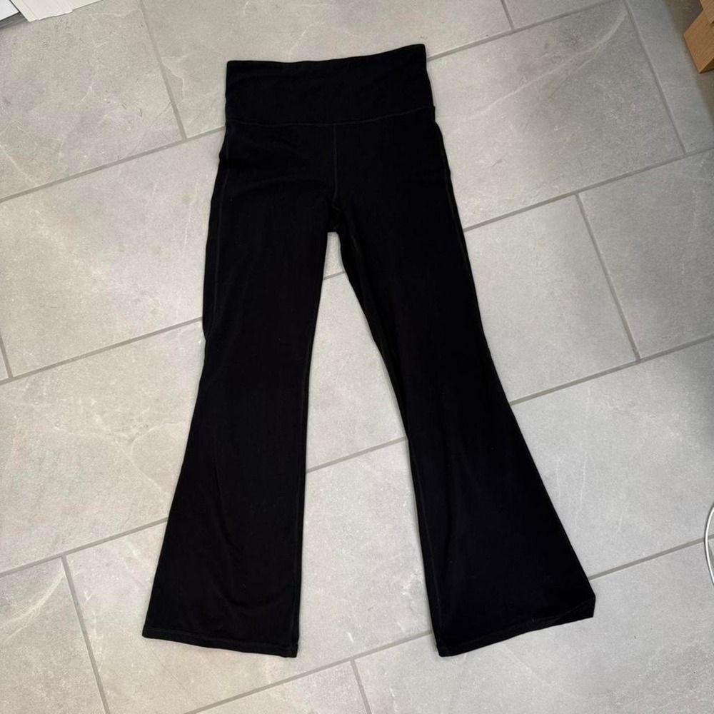 Athleta elation yoga pants size M
